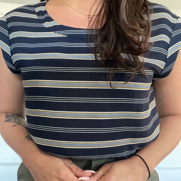 Ann Taylor Sheer Blue Stripes Top Size Small - Picture 5 of 5
